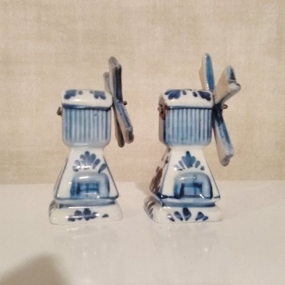 Windmill Salt & Pepper Shakers - Picture 5 of 6